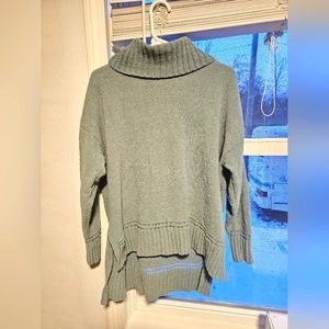 Gorgeous Sweater, womans size L